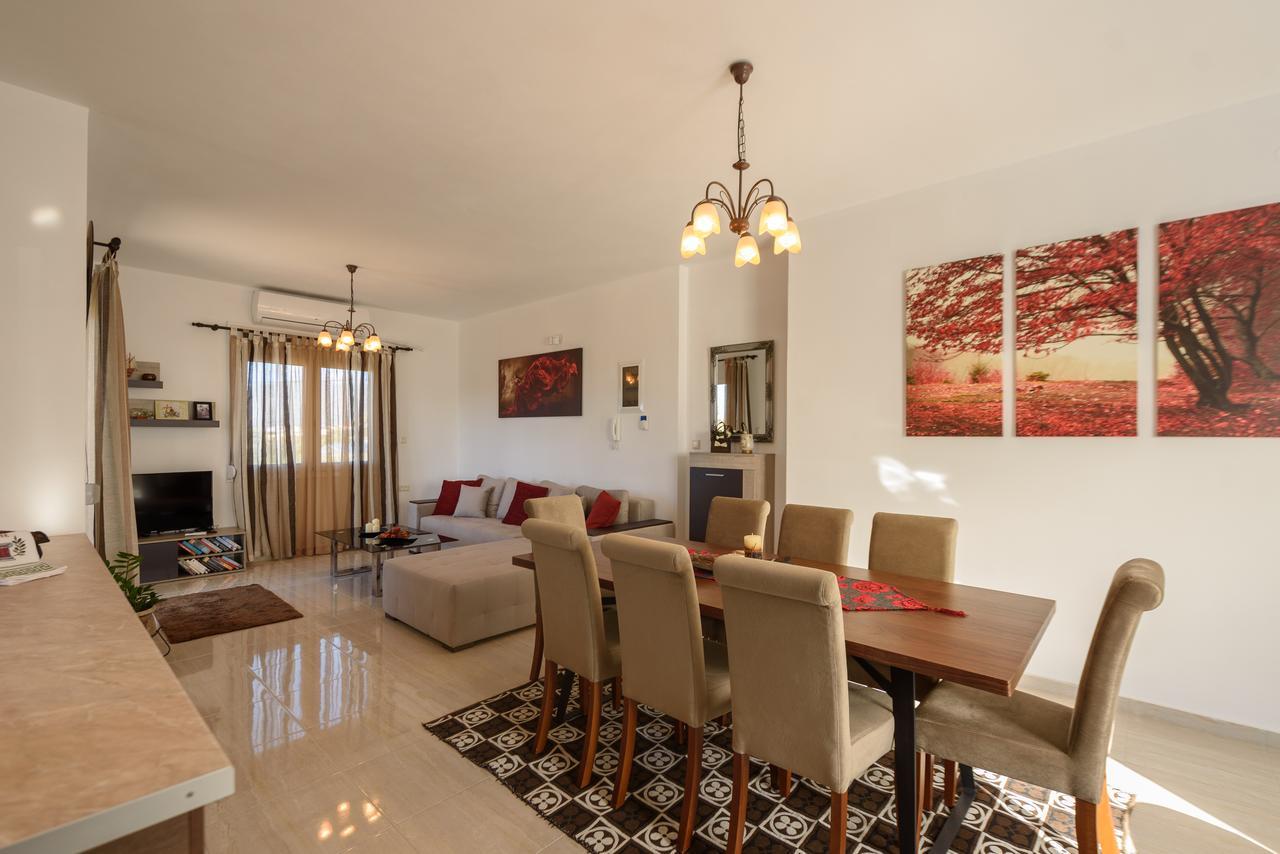 Elpidis Villa คอคคิโนส เปียร์โกส ภายนอก รูปภาพ